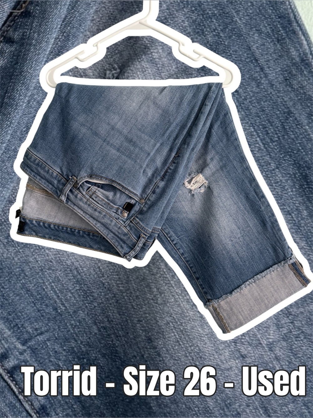 Torrid Medium Blue Relaxed Distressed Crop Jeans
